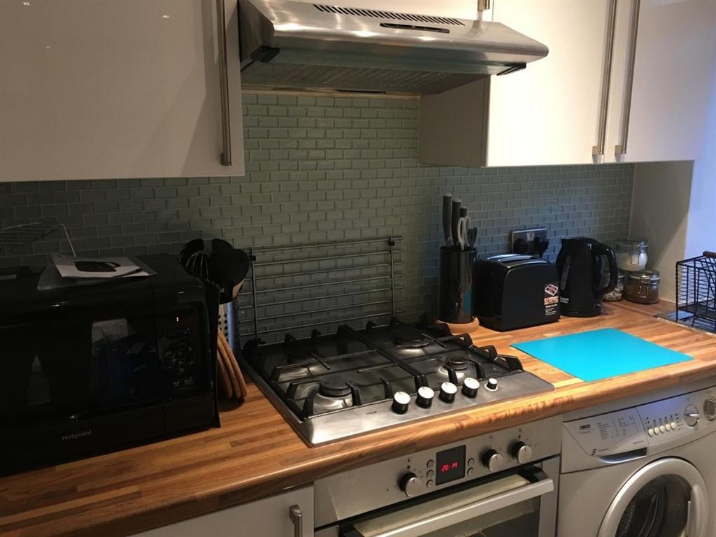 לונדון Marble Apartments Effra Court חדר תמונה
